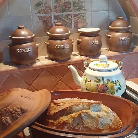 Zacisze Jurajskie فيلة