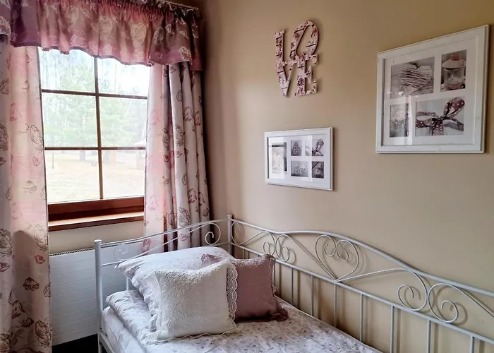 Villa Zacisze Jurajskie Olsztyn (Silesia)