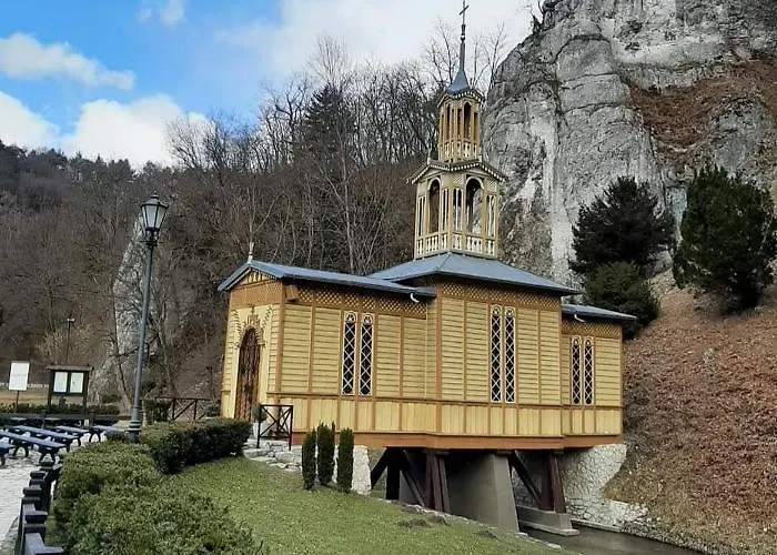 Zacisze Jurajskie Villa Olsztyn (Silesia)